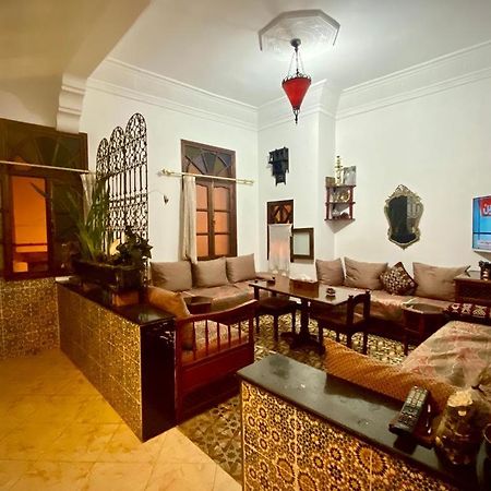 Appartement Meuble 5 Personnes En Plein Centre Ville Rabat Dış mekan fotoğraf