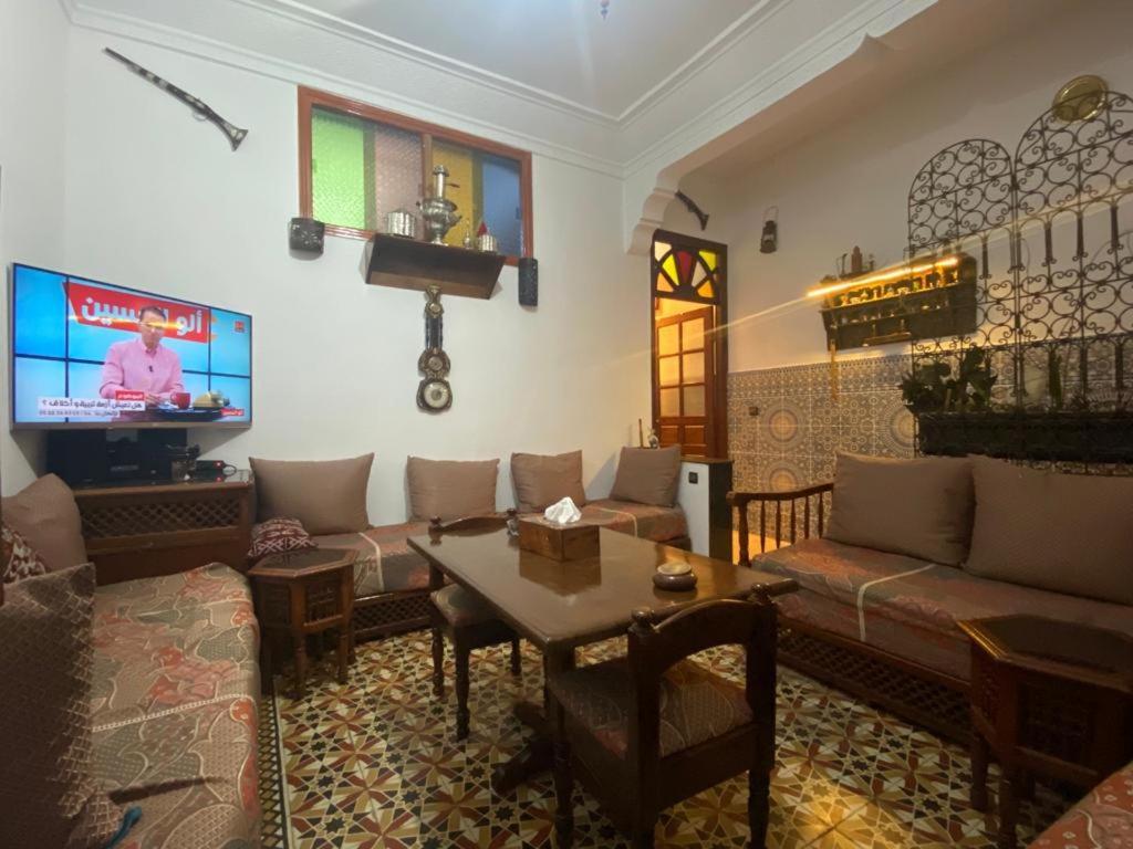Appartement Meuble 5 Personnes En Plein Centre Ville Rabat Dış mekan fotoğraf